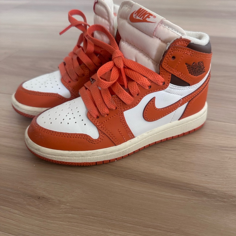 Jordan 1 Retro High OG Starfish Sz 12C